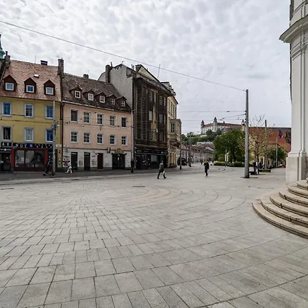 Apartment Luxurious And Royal In The Old Town Bratislava
