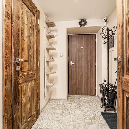 Luxurious And Royal In The Old Town Bratislava