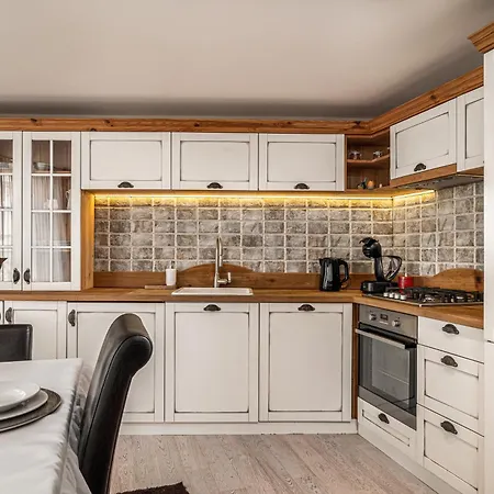 Luxurious And Royal In The Old Town Appartement *