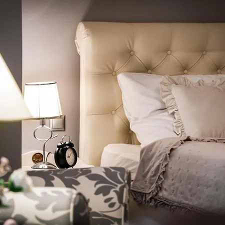 Apartment Luxurious And Royal In The Old Town Bratislava