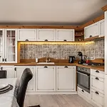 Luxurious And Royal In The Old Town Apartmán *