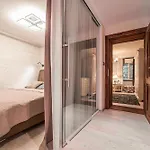 Apartmán Luxurious And Royal In The Old Town